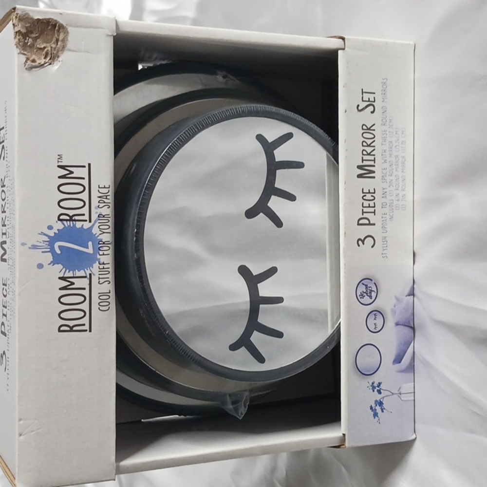 Mirror set